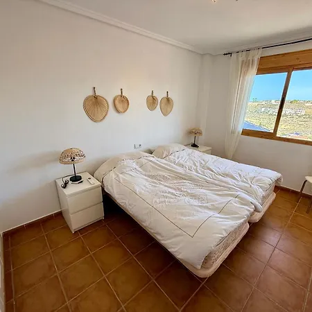 公寓 Charasteristic House With Stunning Views *